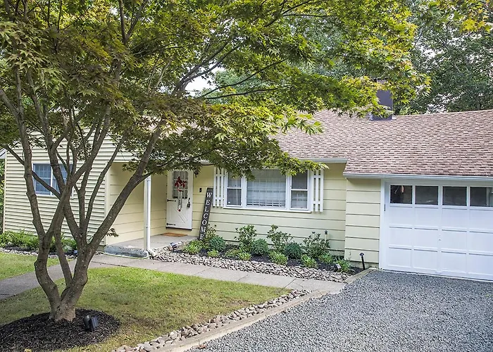 Hudson Valley Cottage Rental 3 Bedrooms Monroe Ny