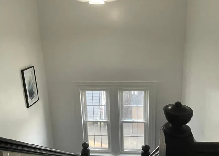Gorgeous Victorian House!! Entire Suite In Sam'S Home